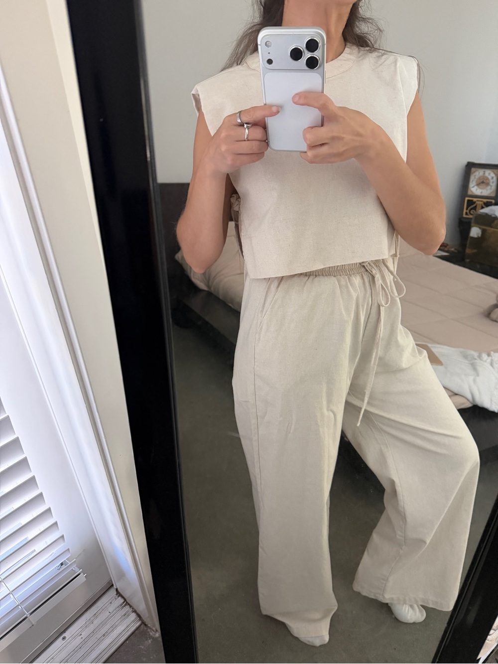 Cream linen Wide-Leg Drawstring Pants — Relaxed High-Rise - Picture 3 of 7